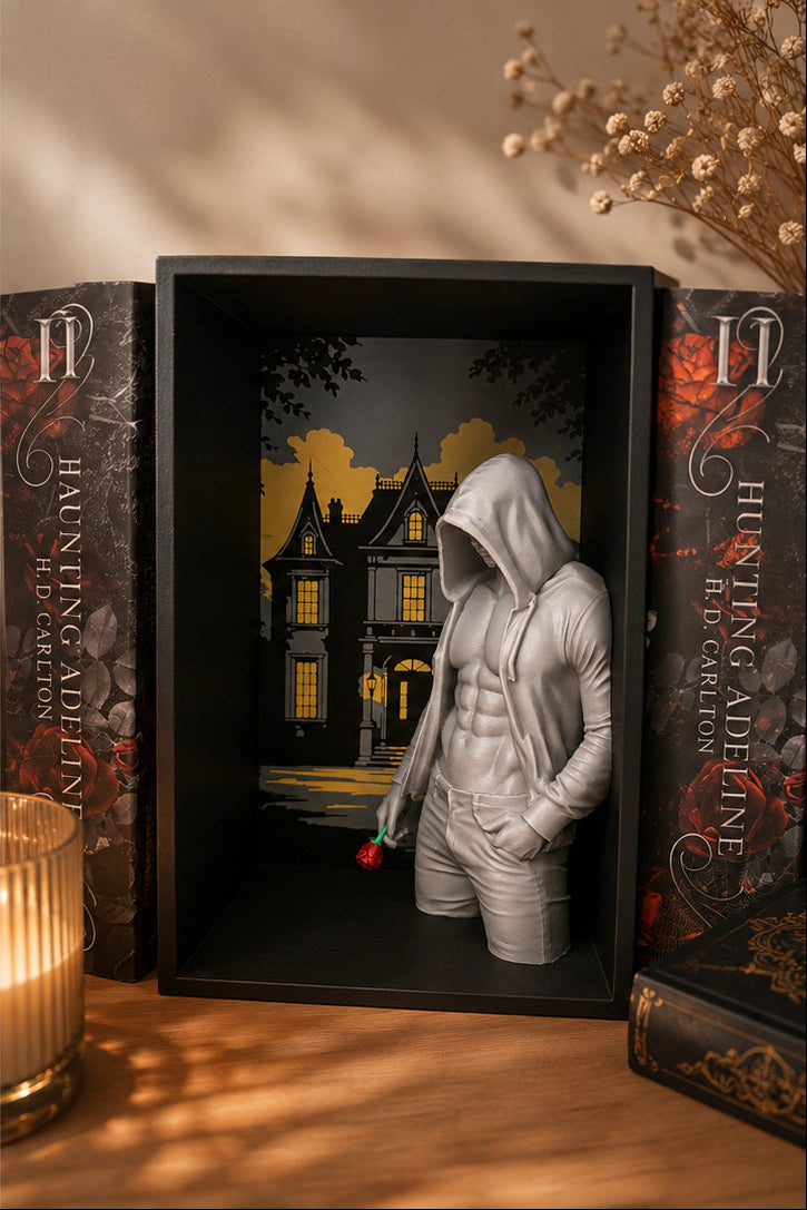 Zade with Rose Book Nook – Haunting Adeline